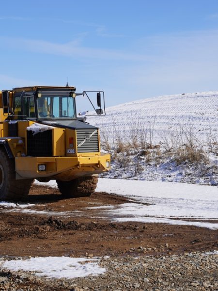 green,lake,,wisconsin,usa, ,february,20th,,2024:,articulated,dump